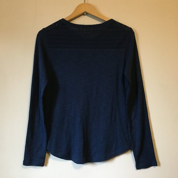 100% Cotton Bleu Gray Lace Shoulder 1/4 Button Down Dark Blue Top - Small - Picture 3 of 15